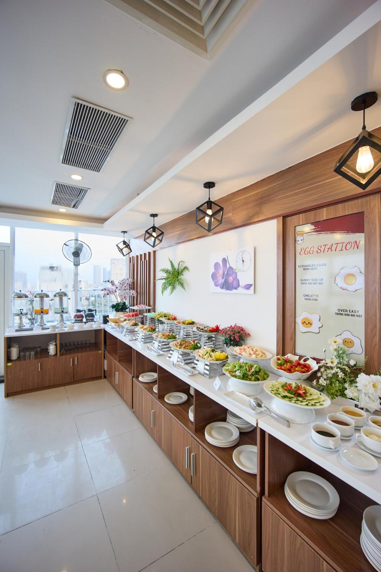Golden Light Da Nang Hotel Exterior photo