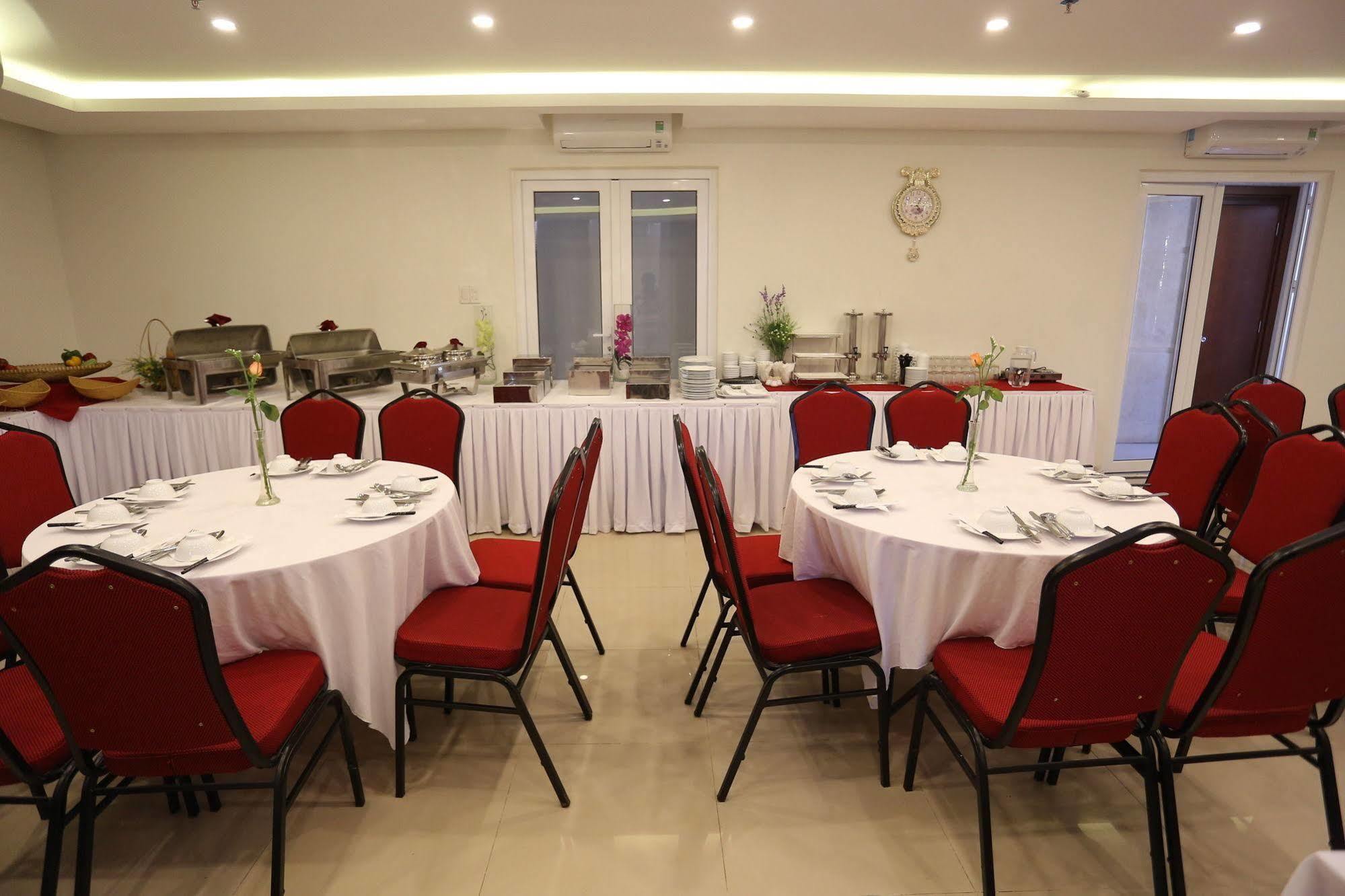 Golden Light Da Nang Hotel Exterior photo